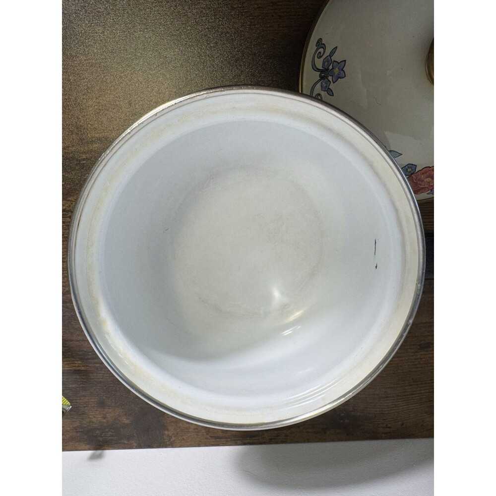 Vintage White Enamel And Floral Sauce Pot With Lid Whimsy Kitchen Cookware Pan - Picture 8 of 11